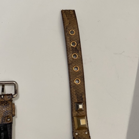 Prada Crocodile Made In Italy Ln 02701 Belt Size 2’ X 38’ APPROX MEASURES - Picture 11 of 13